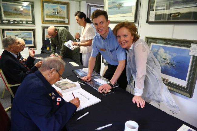 Harry signing at Aces High